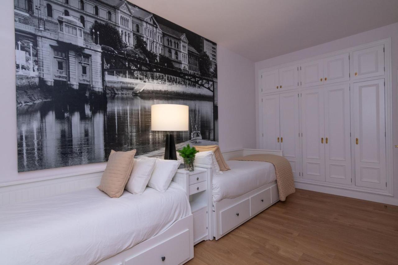 Bilbao Henao Park De Bilbao Suites, En Pleno Centro Con Garaje Directo Luaran gambar